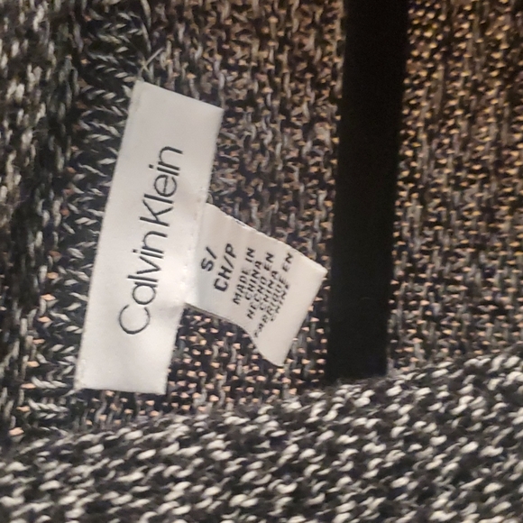 Calvin Klein Black and White Sweater EUC - Picture 2 of 2
